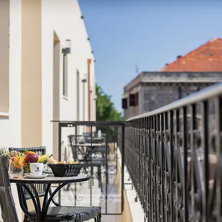The Wine 4* Rhodes City