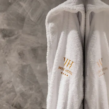 Hotell The Wine 4*