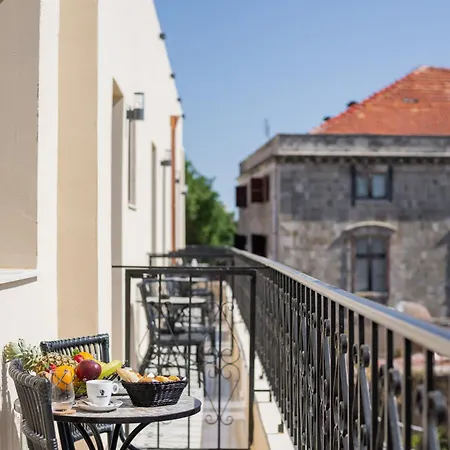 Hotell The Wine Rhodes City